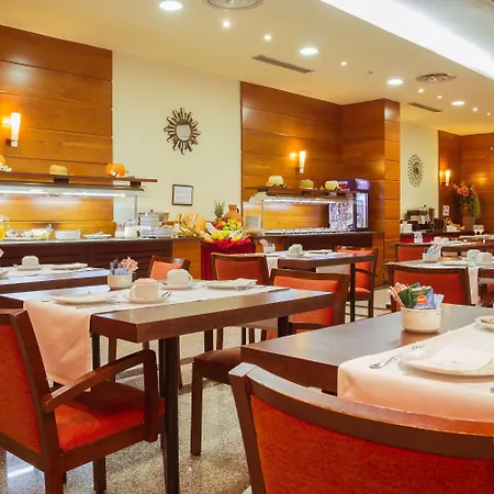 Bardo Recoletos Coco Otel 4*