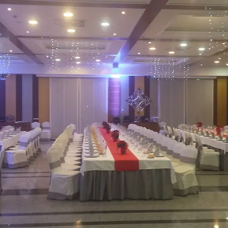 Hotel Bardo Recoletos Coco 4*