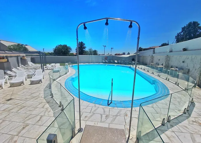 Bardo Recoletos Coco Отель